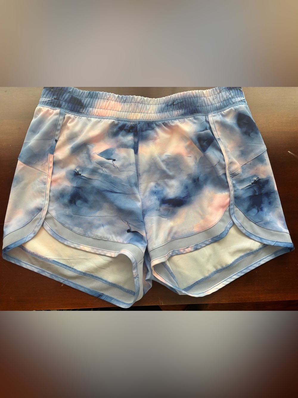 GAIAM Women's Blue & Pink Tie-Dye Athletic Shorts